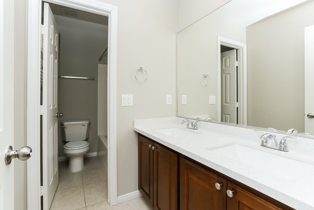 Building Photo - 8562 N Golden Idol Ct