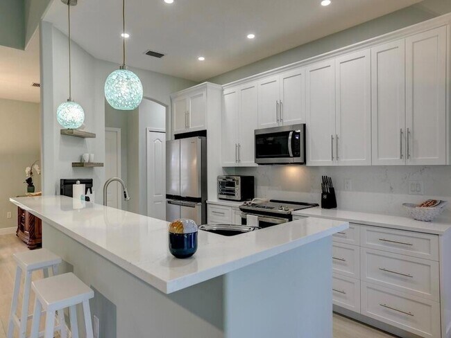 Building Photo - 309 Swallowtail Ln