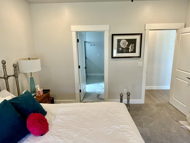 Building Photo - 3484 N Sirocco Ave