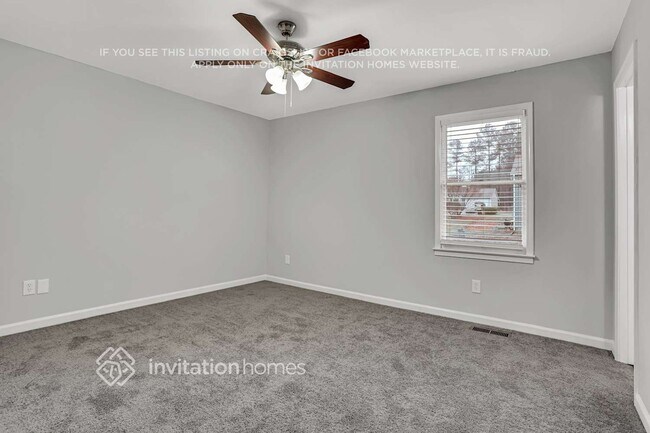 Building Photo - 499 Villa Rosa Rd