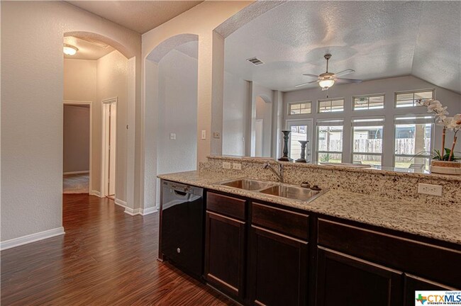 Building Photo - 3410 Greyfriar Dr