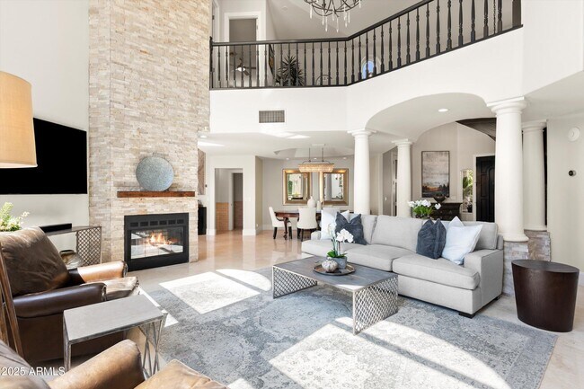 Building Photo - 1407 E Coral Cove Dr
