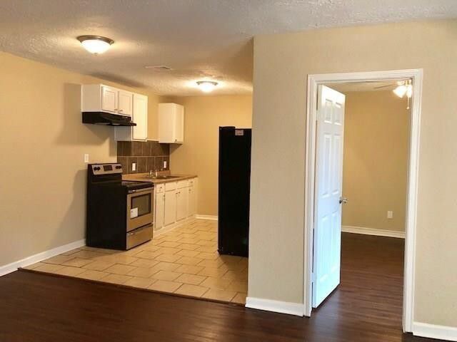Unit C - Entrance to Bed #2 off Living room - 126 Gulf Pump Rd