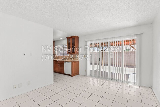 Building Photo - SW!! Spring Valley!! Single Story!!! Covered Patio!!! Fire Place!! Pet Friendly!!! Community Park...