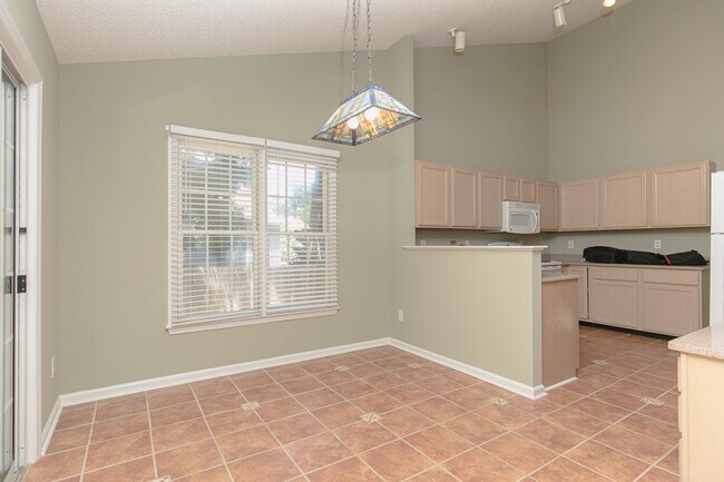 Building Photo - 4003 Ellisfield Dr