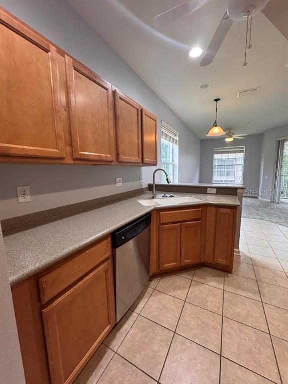 Building Photo - 829 Lantern Way