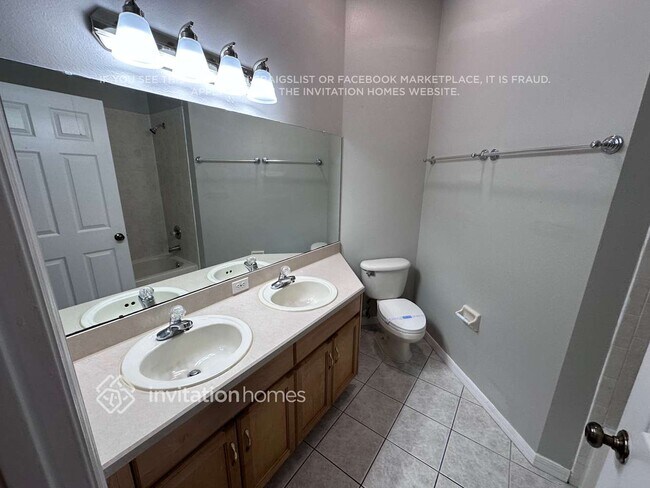 Building Photo - 11157 Summer Star Dr