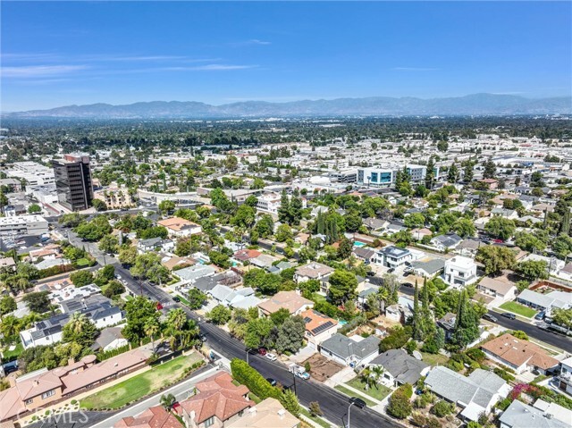 Building Photo - 5144 Avenida Oriente