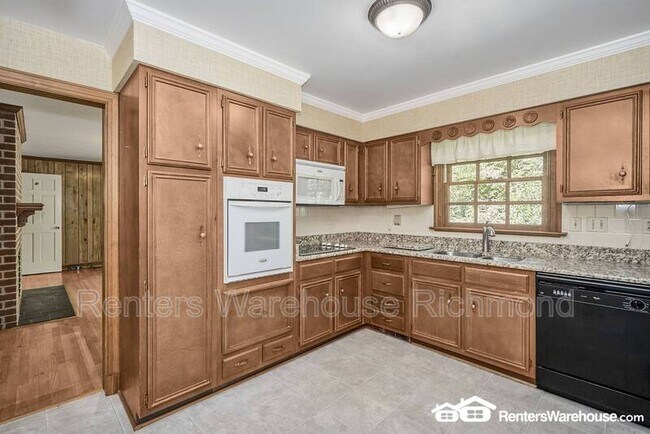 Building Photo - 4516 Whitestone Dr