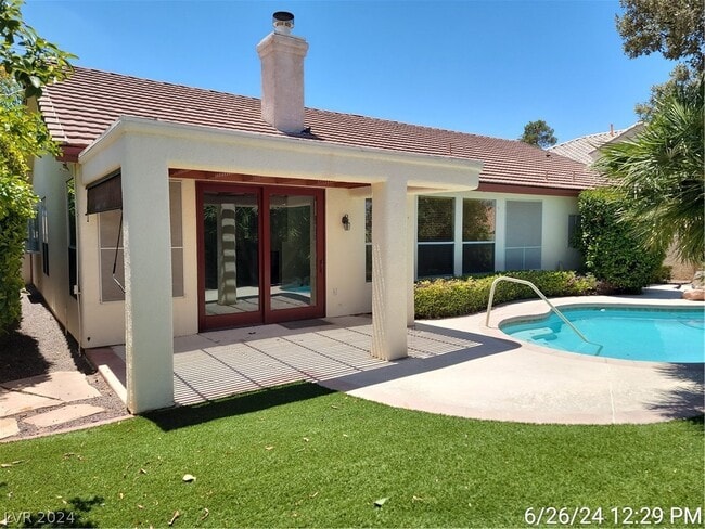 Building Photo - 2700 Copper Cove Dr