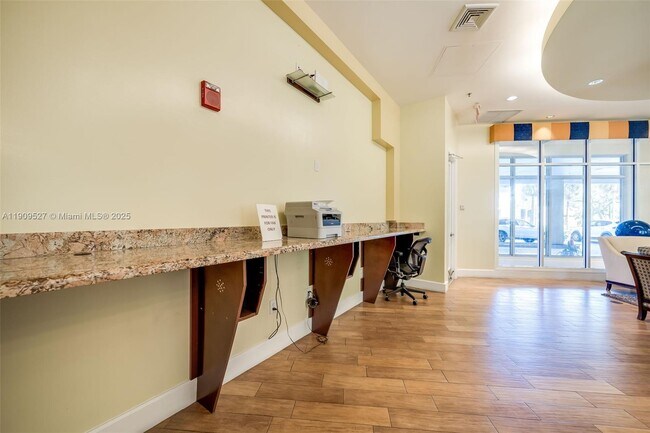 Building Photo - 1830 Radius Dr