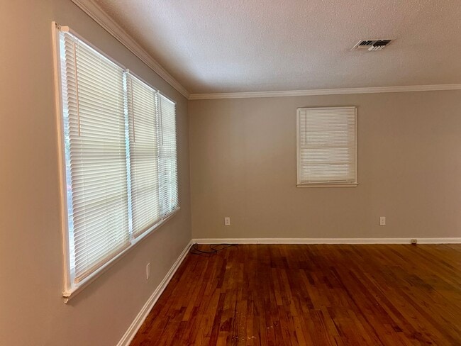 Building Photo - Available Now!! Lawn service included**
