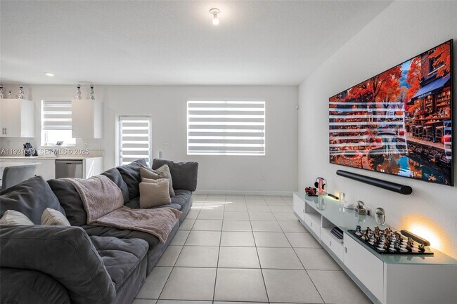 Building Photo - 21189 SW 127th Ct