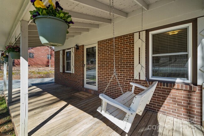 Building Photo - 259 Unionville - Indian Trail Rd W