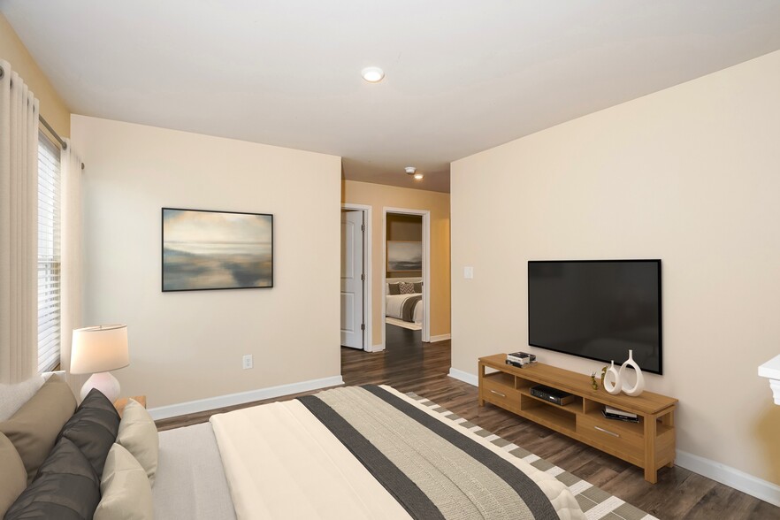 Building Photo - 940 Haley St