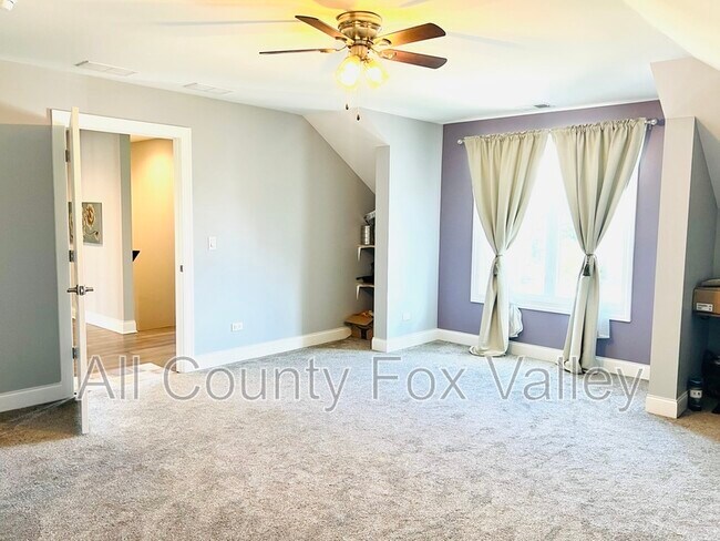 Building Photo - 3078 Longcommon Pkwy