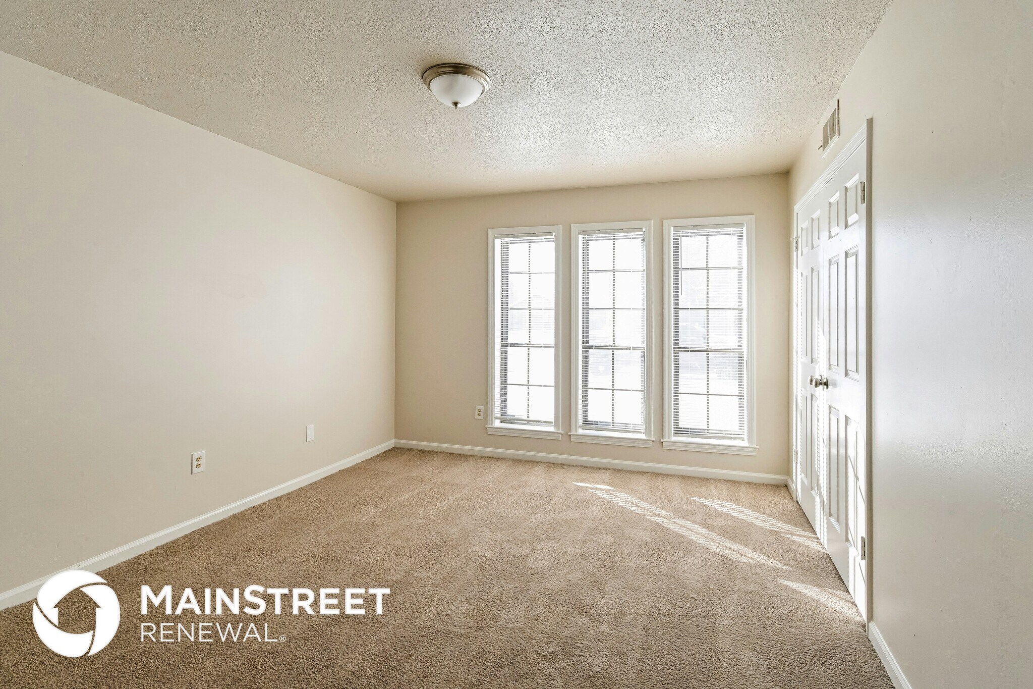 Building Photo - 4562 Cognac Cove