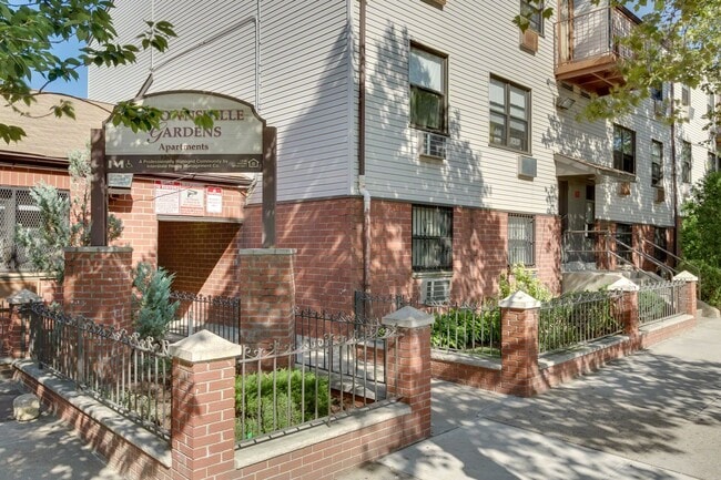 Building Photo - Brownsville Gardens