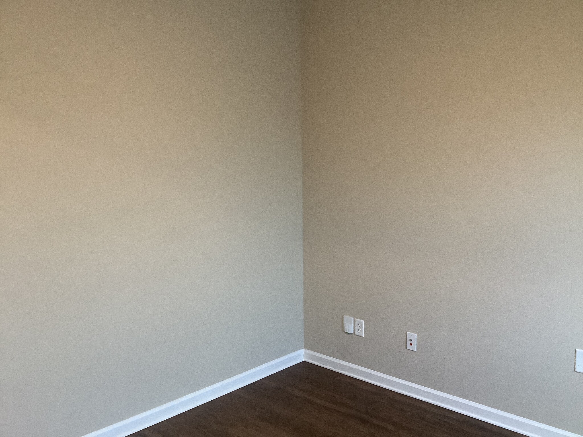 Building Photo - 300 Anastasia Park Rd