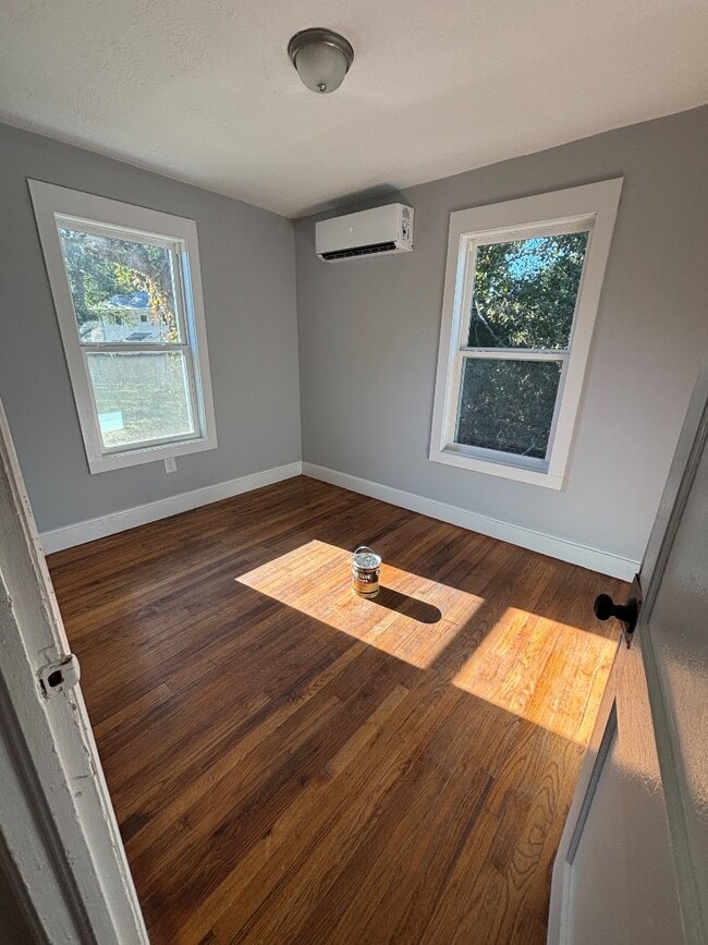 Building Photo - 229 13th St S