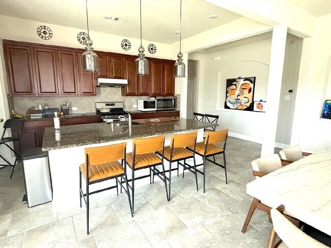 Building Photo - 19202 Presa Canyon Dr