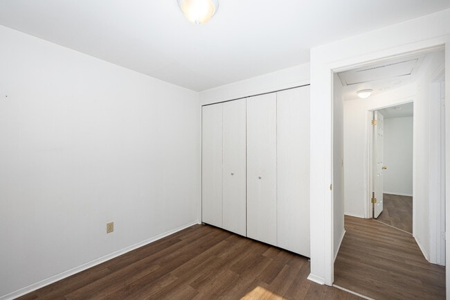 Building Photo - 1152 Rue Deauville Blvd