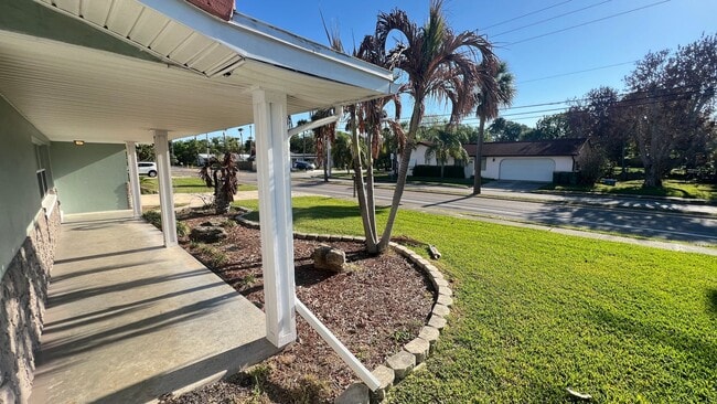 Building Photo - IMMACULATE 4 Bedroom, 2 Bathroom Home in Cocoa Beach!! ONLY MINUTES from the Beach!! (Lawn Care I...
