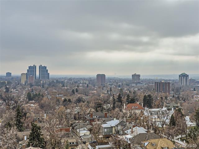 Building Photo - 1029 E 8th Ave