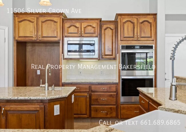 Building Photo - 11506 Silver Crown Ave