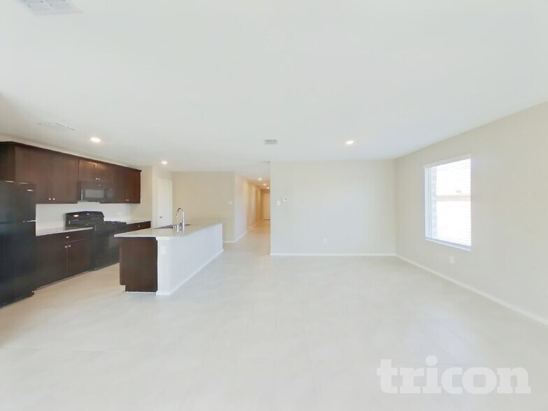 Building Photo - 1740 Clairborne Ct