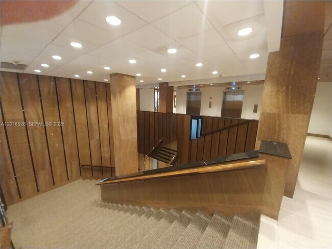 Building Photo - 2333 Brickell Ave