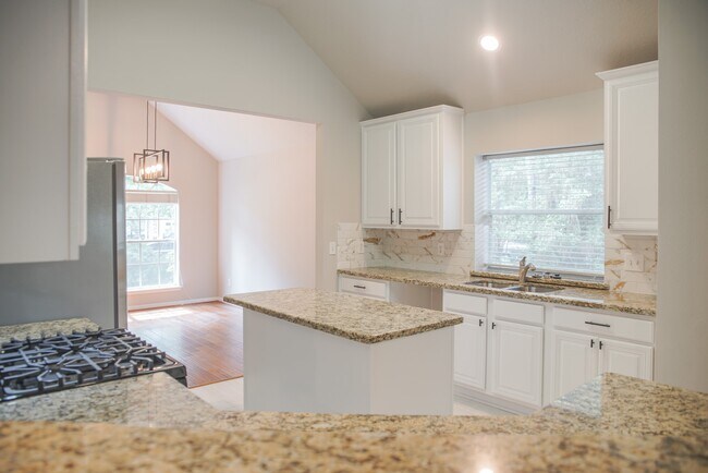 Building Photo - 91 N Willow Point Cir