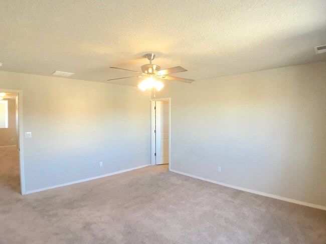 Building Photo - Beautiful 3-Bedroom Home in Tierra Oeste – Modern Comfort in NW Albuquerque