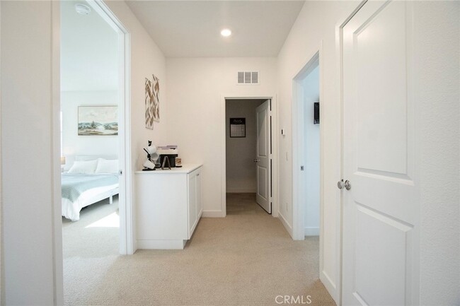 Building Photo - 26857 Laurel Mountain Lp