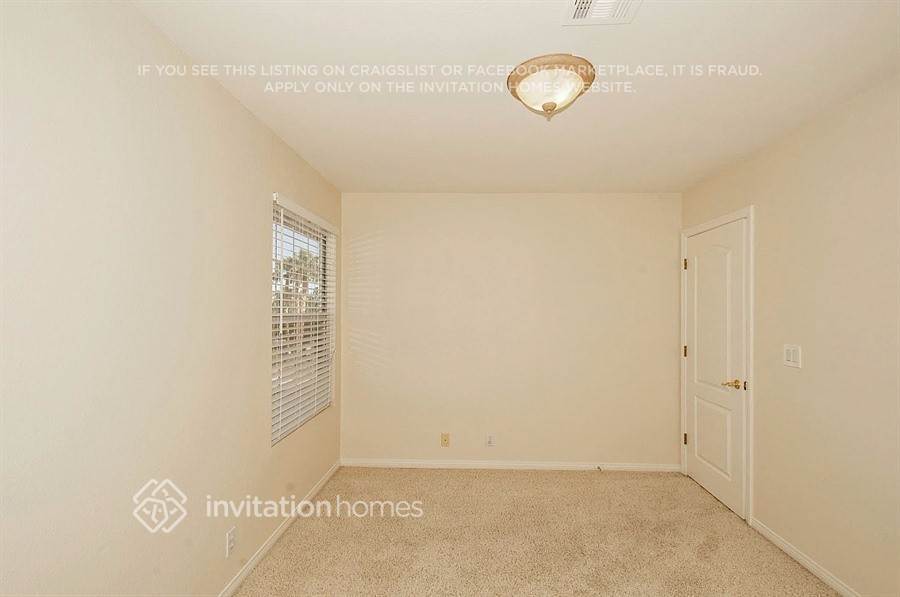 Building Photo - 1321 Sun Copper Dr