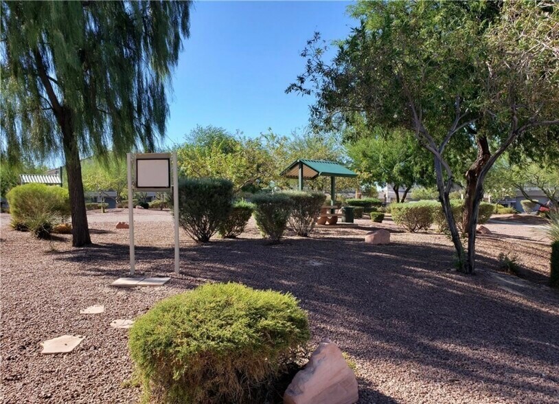 Building Photo - 3504 Glorious Iris Pl