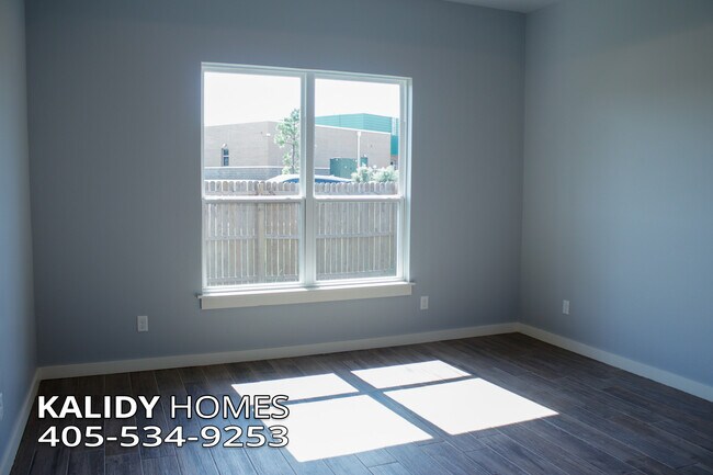 Building Photo - 521 Remington Ave