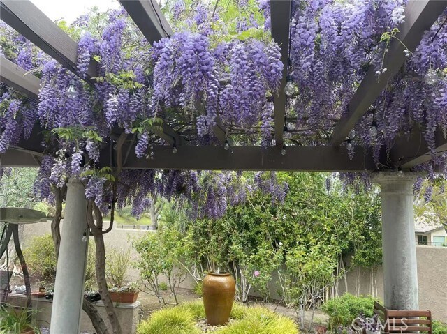 Building Photo - 3801 Mainsail Cir