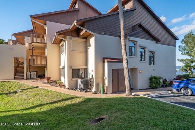 Building Photo - 3319 Kirkland Rd NE