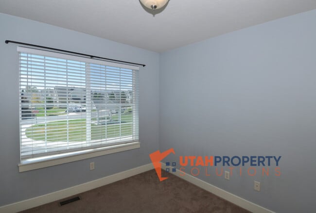 Building Photo - 1752 Winford Dr