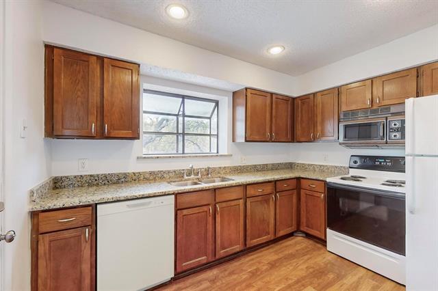 Building Photo - 5335 Bent Tree Forest Dr