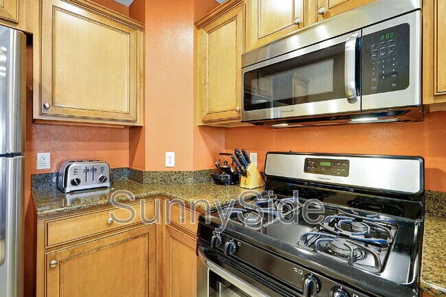 Building Photo - 7683 Heritage Crossing Way
