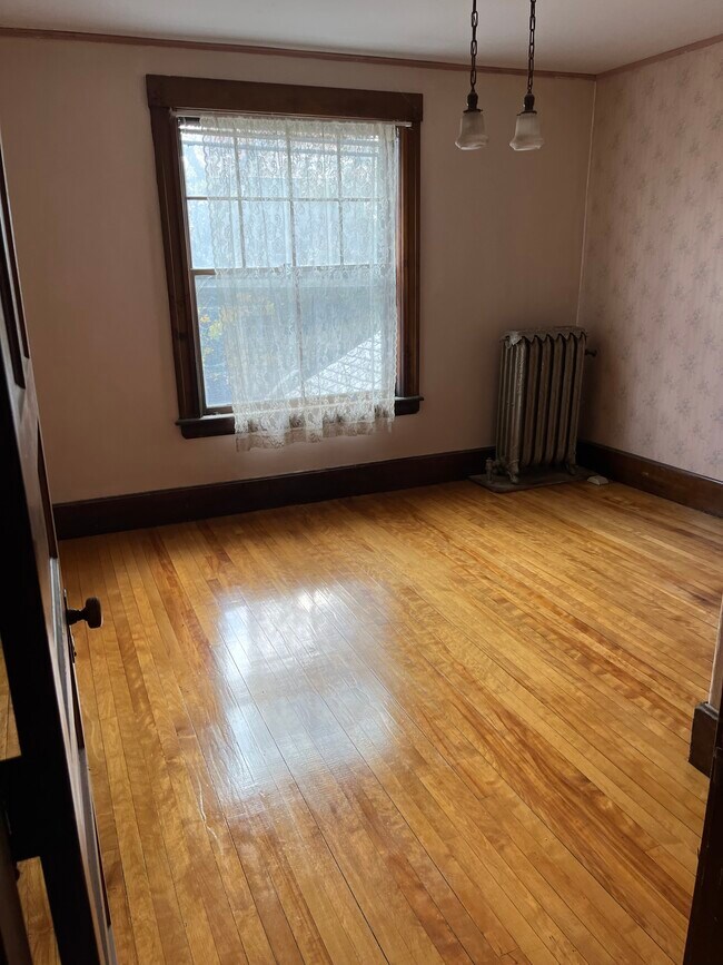 Bedroom 2 - 4 Melville St