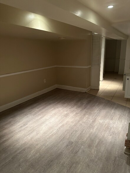 Building Photo - 2703 Mosher St