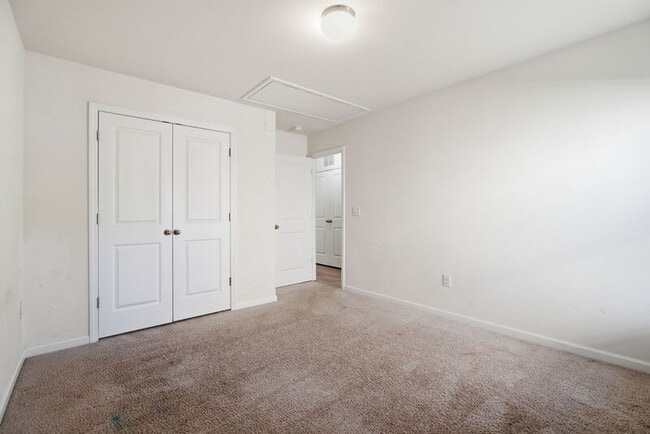 Building Photo - 3916 Sabre Ln