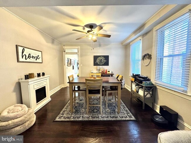 Building Photo - 425 Juniper St