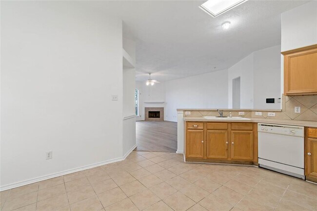 Building Photo - 4111 Mustang Rd