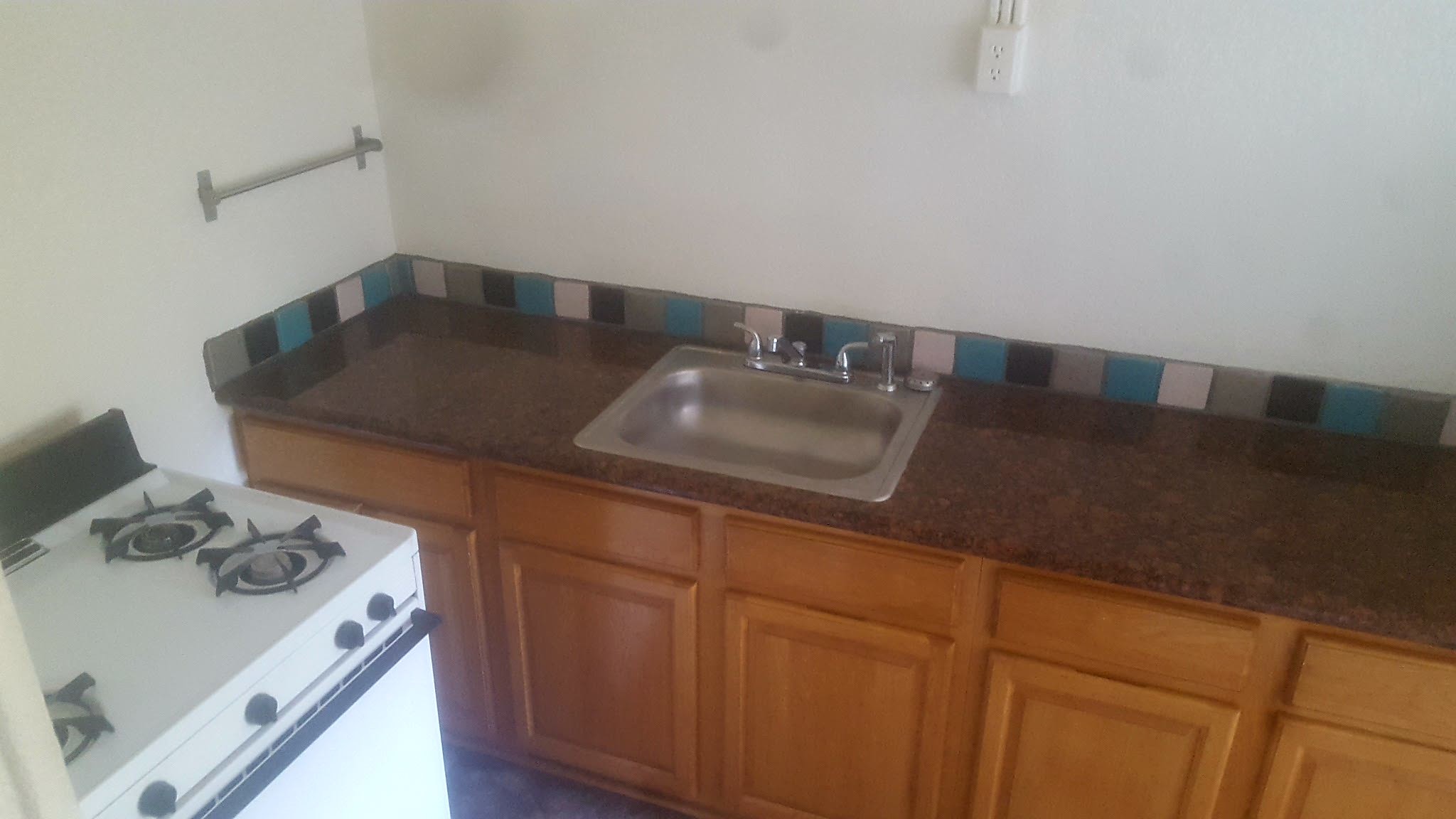 Kitchen - 524 Dr MLK Jr St S