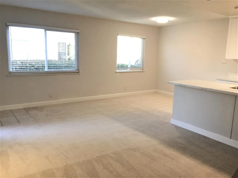 Building Photo - 272 Tradewinds Ct