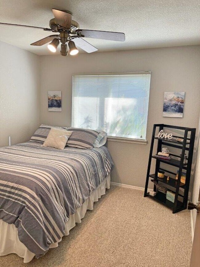 Building Photo - Beautifully Remodeled 3 Bedroom One Story ...